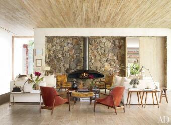 Пристенный дровяной камин Antefocus  в Перми